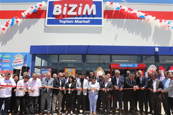 Bizim Toptan’dan Şırnak’ta yeni mağaza açılışı