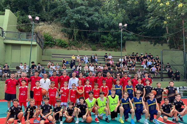 Gölcük'te Sokak Basketbolu Turnuvası 102 takımın katılımıyla başladı<