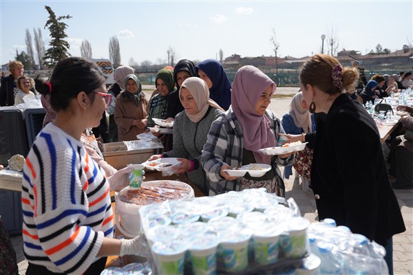 Eskişehir Belediyesi'nin Dünya Kadınlar Günü’ne özel etkinlikleri devam ediyor
