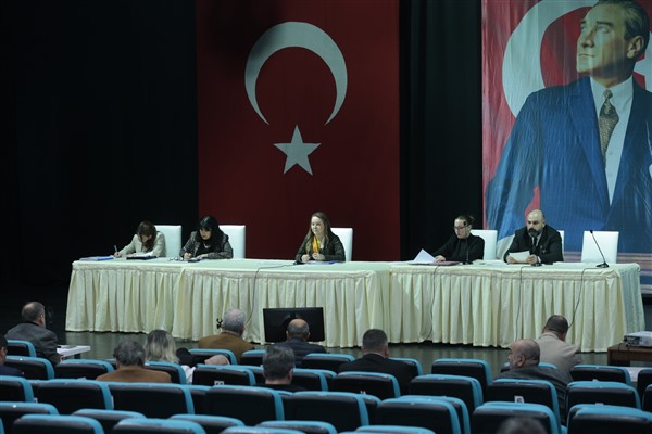 Konak'ta kadınlara yönelik kararlar ve isimlendirme adımları