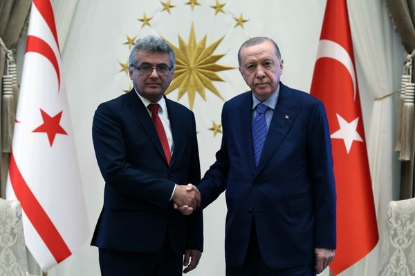 Cumhurbaşkanı Erdoğan, KKTC Cumhurbaşkanı Erhürman ile görüştü<