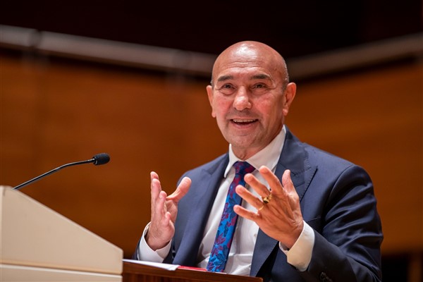 Başkan Soyer: ''En hafif deyimle siyasi nezaketsizlik