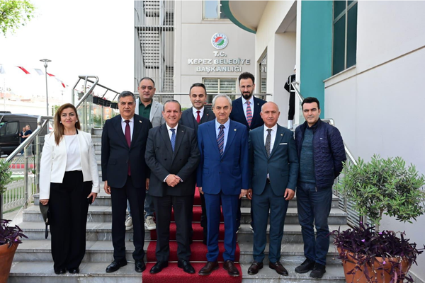 KKTC heyetinden Kepez Belediyesi’ne ziyaret<