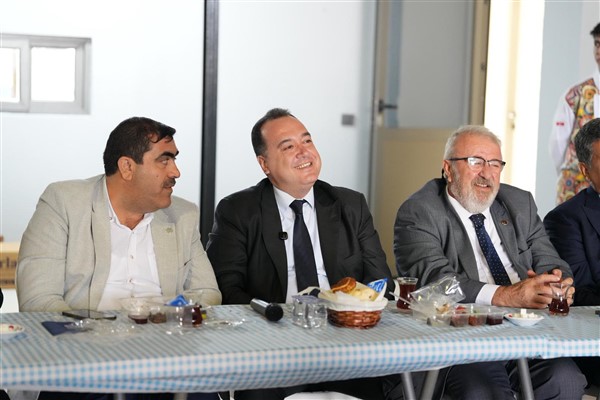 Başkan Dutlulu, esnaf ve kooperatif başkanlarıyla bir araya geldi<