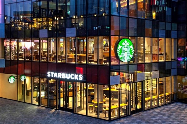 Çin'de Starbucks'ın ABD'li sahibi kontrolü bırakıyor<