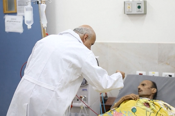 Gazze'de böbrek hastaları hayat kurtaran diyalize ulaşmakta zorlanıyor<