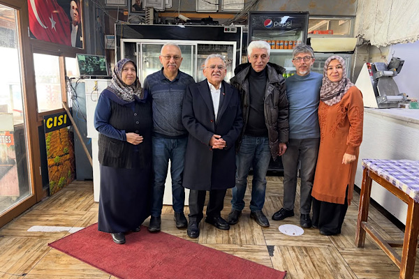 Başkan Büyükkılıç, Erciyes’te esnaflarla bir araya geldi<