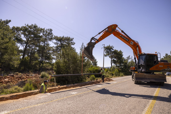 Urla'da 40 kilometreyi aşan içme suyu hattı<