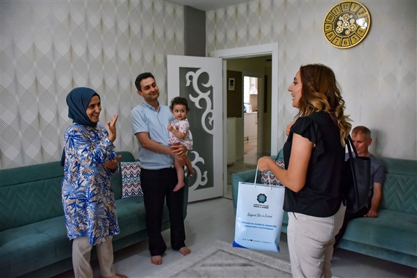 İşitme engelli ailelere 'titreşimli bebek telsizi' desteği<