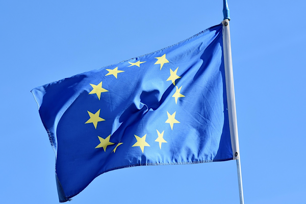 AP, Ukrayna’ya 90 milyar avroluk AB destek kredisi için gelişmiş iş birliğine onay verdi<