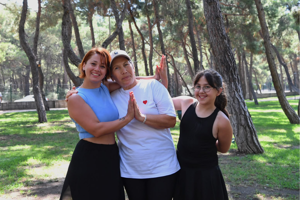 Konyaaltı'nda ücretsiz yoga kursları devam ediyor