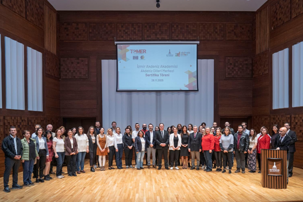 Akdeniz Dilleri Merkezi’nde sertifika töreni<