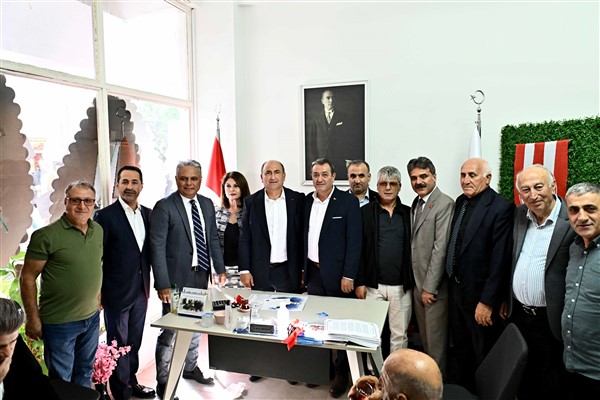 Başkan Uysal, yöre dernekleriyle bir araya geldi 