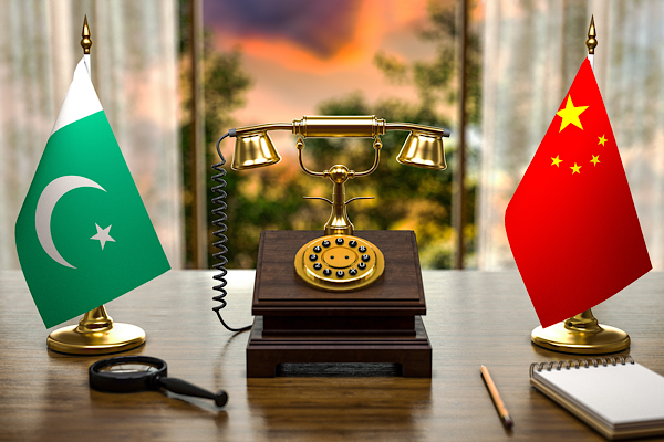 Dışişileri Bakanı Wang Yi, Pakistanlı mevkidaşıyla telefonda görüştü<