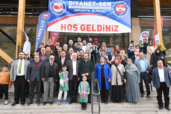 Başkan Başdeğirmen, Diyanet-Sen ailesiyle buluştu