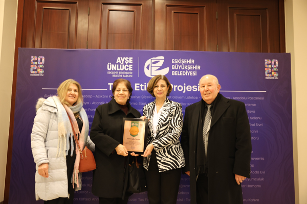 “Eskişehir Tarih Etiketi Projesi” ile esnaf ve sanatkar işletmeleri onurlandırıldı<