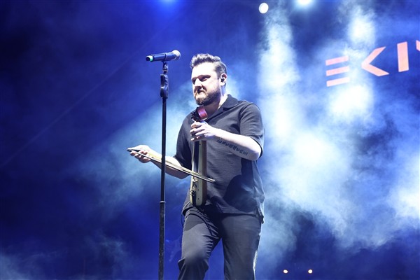Nilüfer Karadeniz Festivali’nde Ekin Uzunlar rüzgarı<
