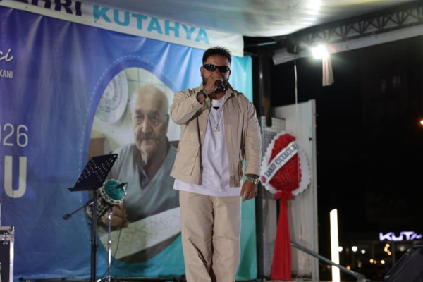 MCan Kütahyalılarla buluştu