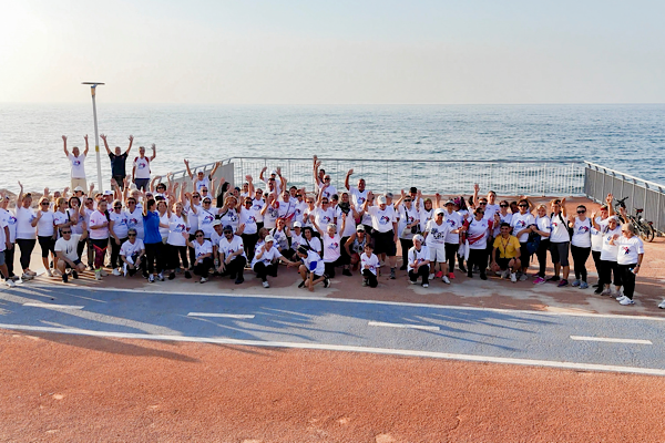 Mersin Büyükşehir Belediyesi'nden sabah sporu etkinliği<