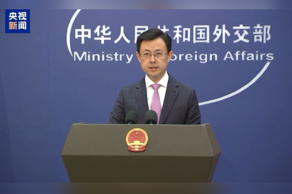 Çin, küresel belirsizliklere karşı “dengeleyici güç” vurgusu yaptı<