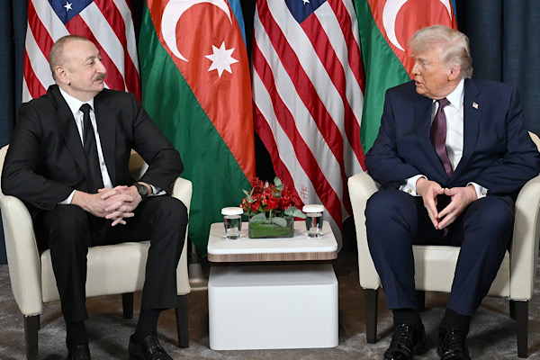 Aliyev ve ABD Başkanı Trump Davos’ta bir araya geldi<