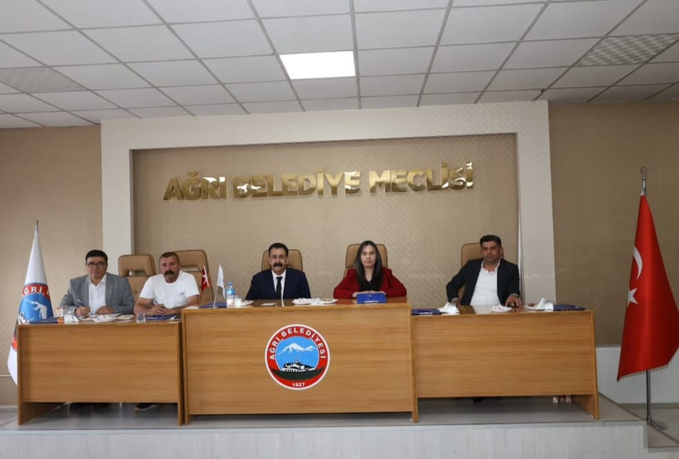 Ağrı Belediyesi Haziran Ayı Meclis Toplantısını gerçekleştirdi<