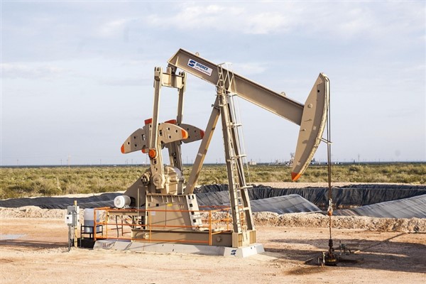 Hürmüz endişesi petrol fiyatlarını yeniden yükseltiyor