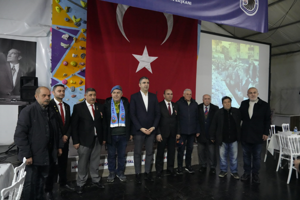 Kartal'da şehit ve gazi aileleri iftar programında buluştu<