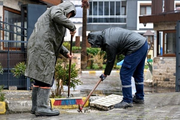 Manisa Büyükşehir Belediyesi bayram boyunca sahada olacak<
