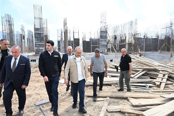 Malatya Valisi Yavuz, Doğanşehir'deki çalışmaları yerinde inceledi