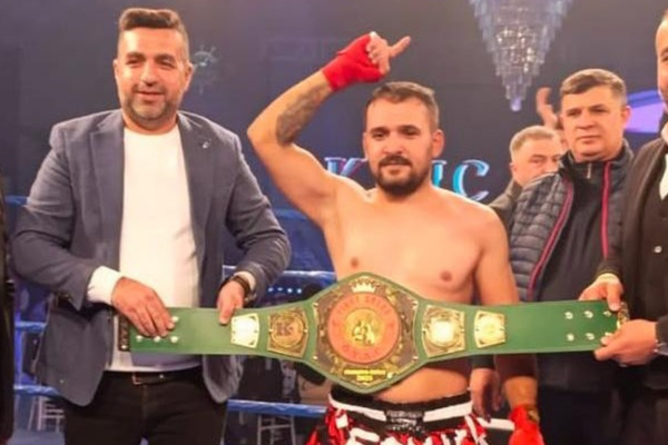 Batmanlı Milli Sporcu Cihan Kalık, Kars'ta profesyonel kemer için ringe çıkacak<