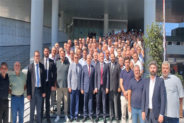 Başkan Bozbey: Esnaf ayakta kalmazsa kent ekonomisi çöker<