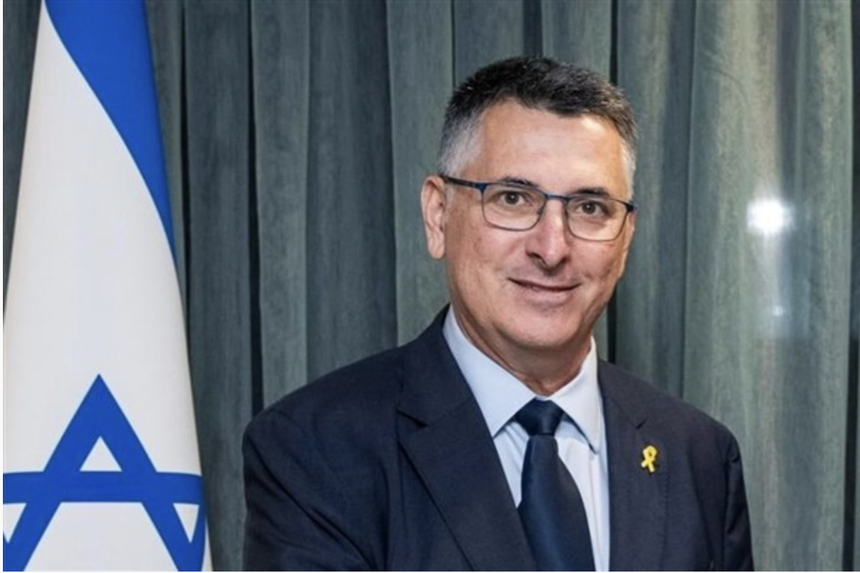 Saar, Szijjarto ile görüştü 