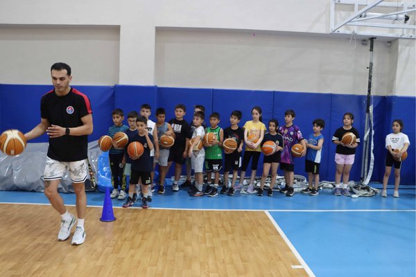 Maltepe'de yaz spor kursları başladı<