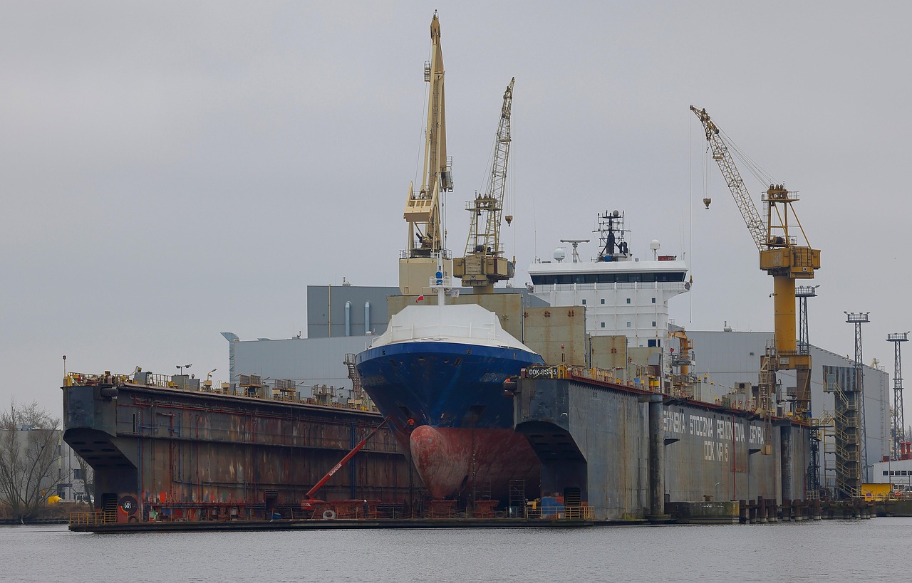 Hat-San'ın yüzer havuz yatırımı