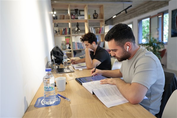 Konaklı öğrencilerden Cumhuriyet Kütüphaneleri'ne ilgi