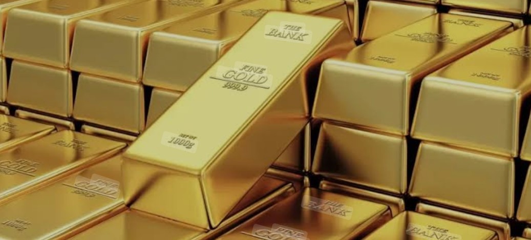 DEĞERLİ METALLER - Analistler: Zayıflayan dolar ve düşen faizler altını destekleyebilir<