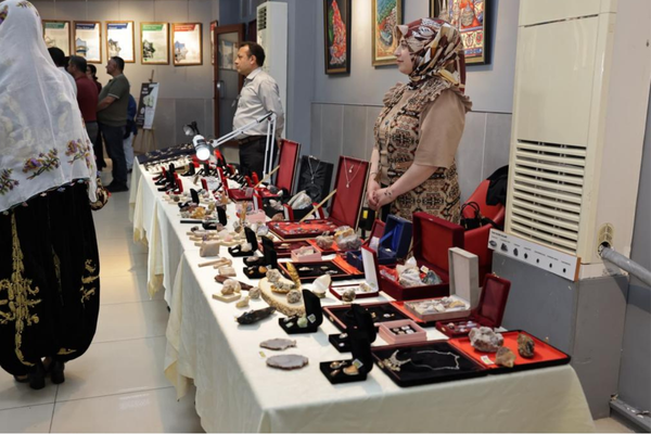 Şehr-i Kütahya Kültür ve Sanat Sergisi III Uşak’ta açıldı<