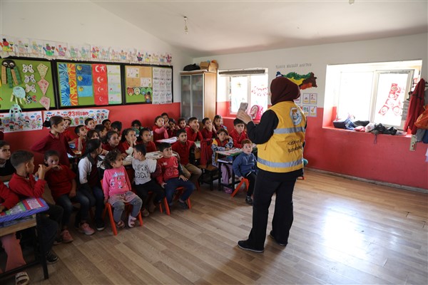 Haliliye’de öğrencilere akran zorbalığı ve sağlıklı yaşam eğitimi<