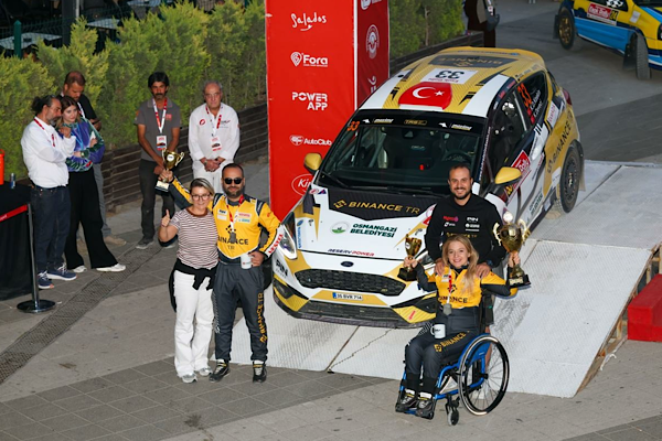 Kübra Denizci Keskin Eskişehir Rallisi’nde iki derece elde etti<