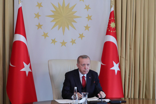 Cumhurbaşkanı Erdoğan’dan  Fenerbahçe Kadın Futbol Takımı'na  şampiyonluk tebriği