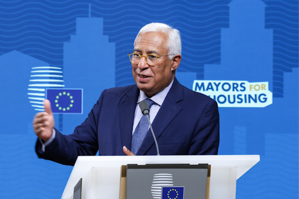 Costa: AB, Ukrayna ve Moldova ile müzakerelerde yeni kümeyi açıyor<