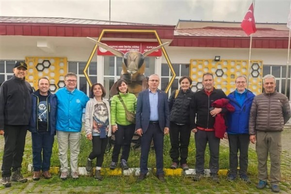 İstanbul Erkek Lisesi mezunları, Ardahan'ı gezdi