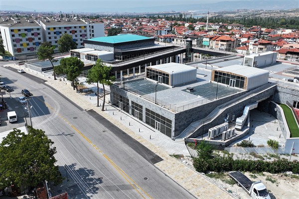 Gençlik Merkezi'ndeki ticari alanlar ihaleye çıkıyor