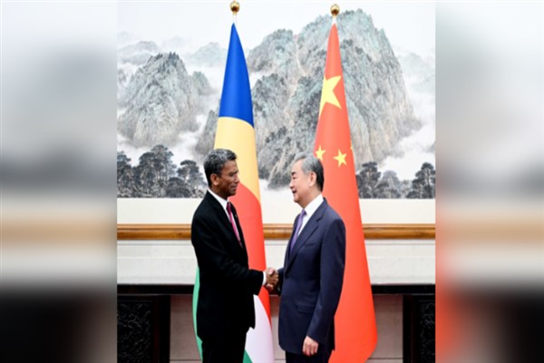  Çin ve Seyşeller dışişleri bakanları Beijing’de görüştü<