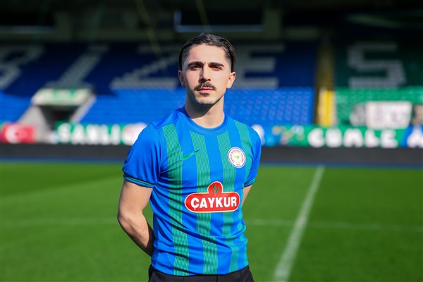 Çaykur Rizespor, Abdülkadir Ömür ile anlaşma imzaladı