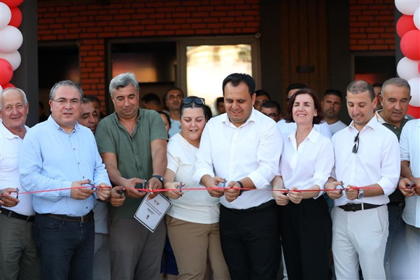 Söğütlüyurt Ayyıldız Halkevi hizmete açıldı<