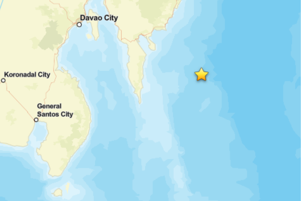 Filipinler'de deprem<