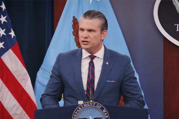 Hegseth: D-Day plajlarına saldıran askerlerin cesaretini onurlandırdık<