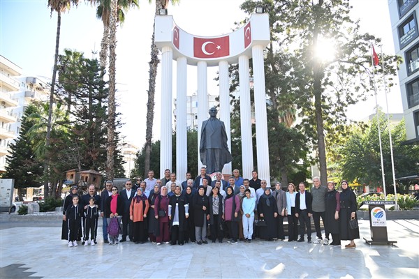 Kumluca'da Muhtarlar Günü kutlandı